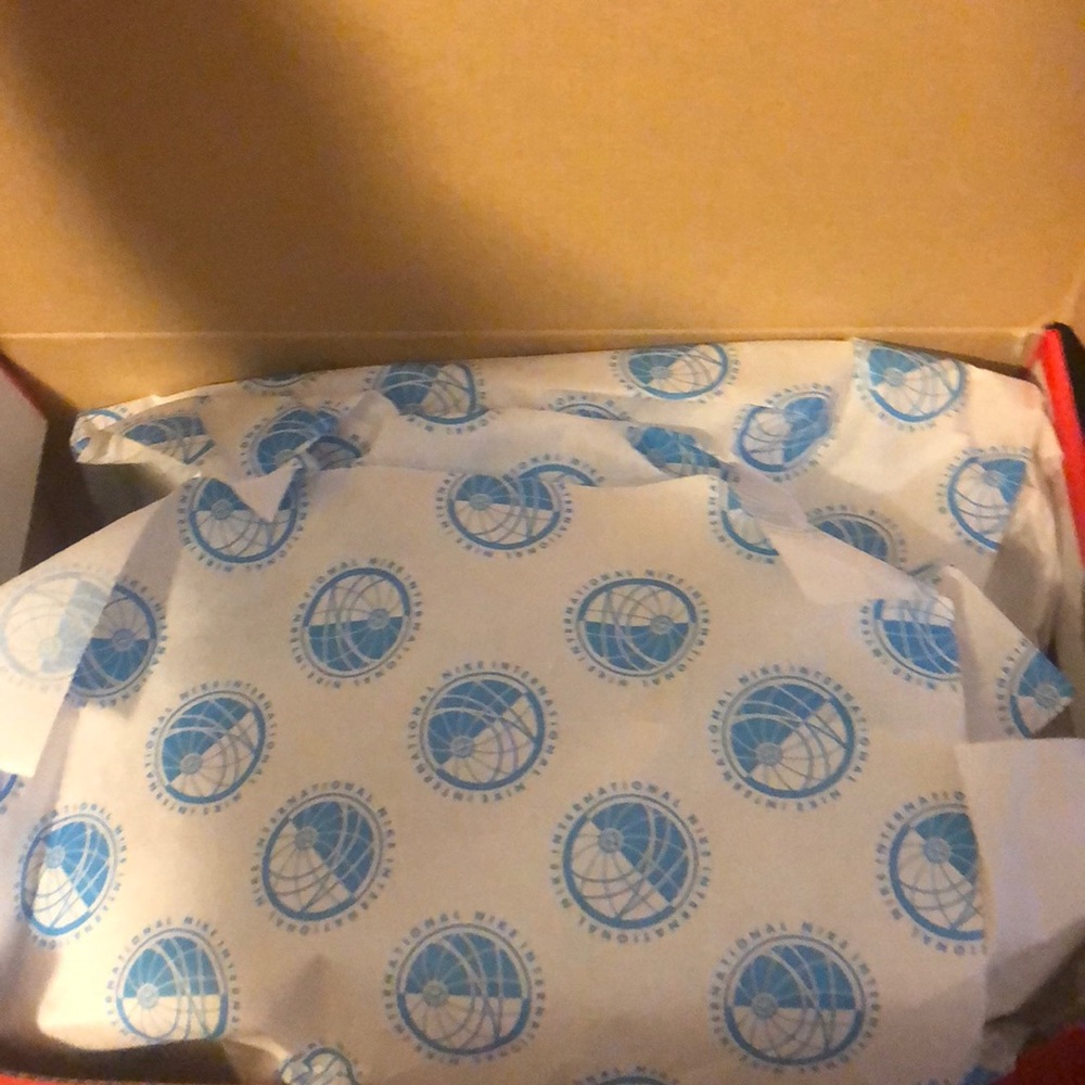 Nike limited edition air max - Picture 5 of 8